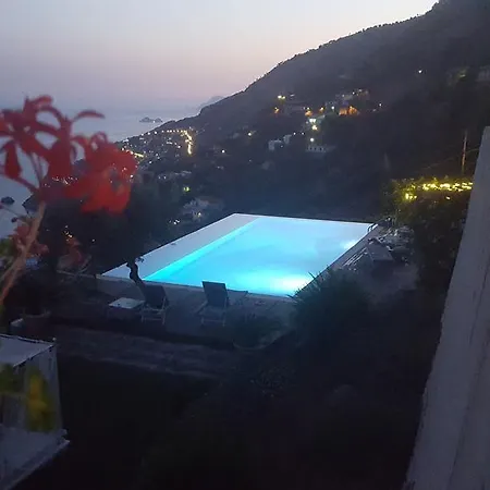Vila Divino Maniero